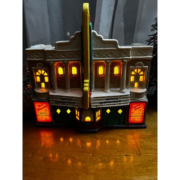 Dept 56 Paramount Theater Building Snow Village - Picture 6 of 11